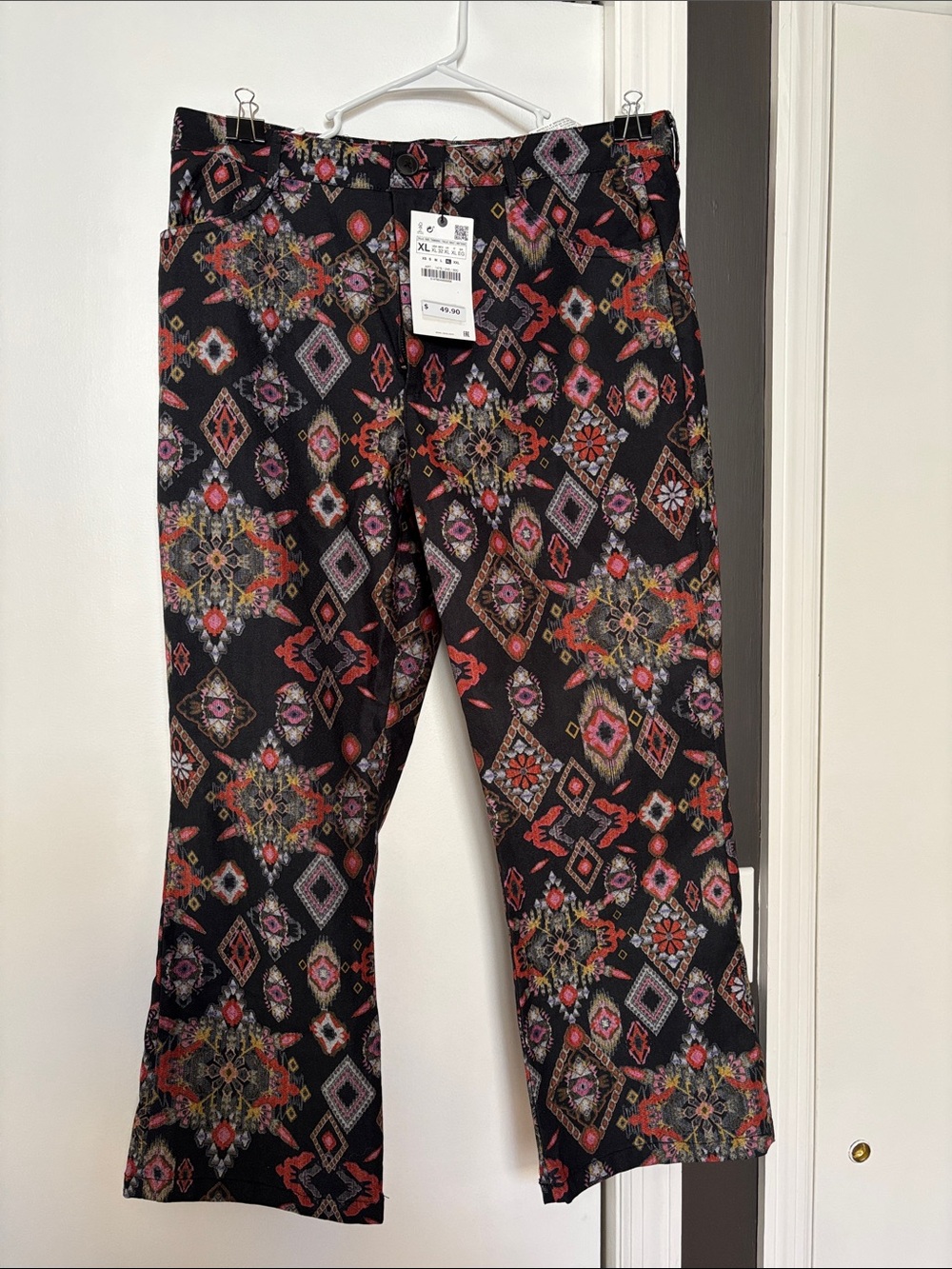 Zara Black Ankle Pants with Multicolor Geometric Print